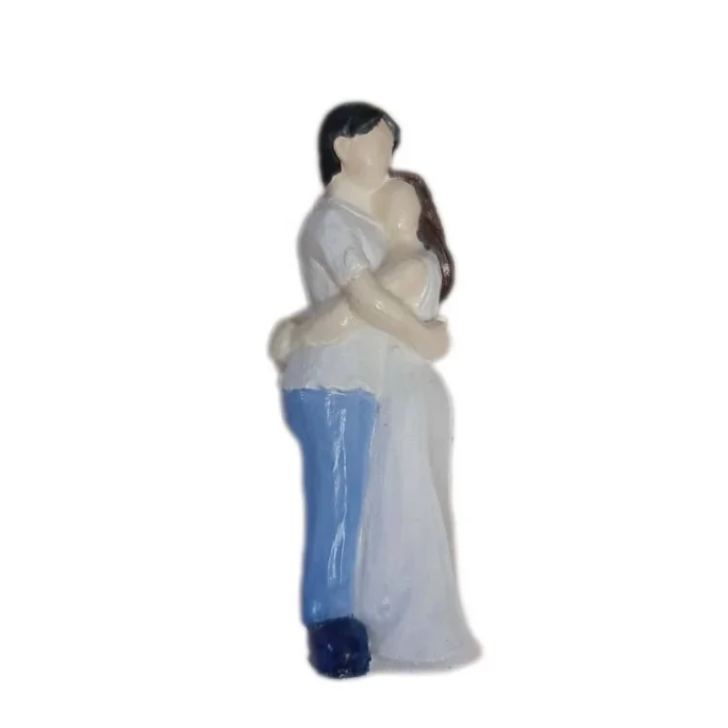 مجسمه سنگی مدل عاشقانه زوج