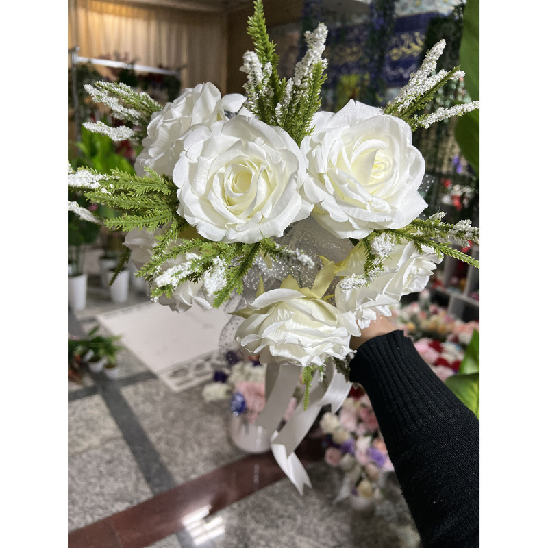 دسته گل مصنوعی مدل عروس کد 01