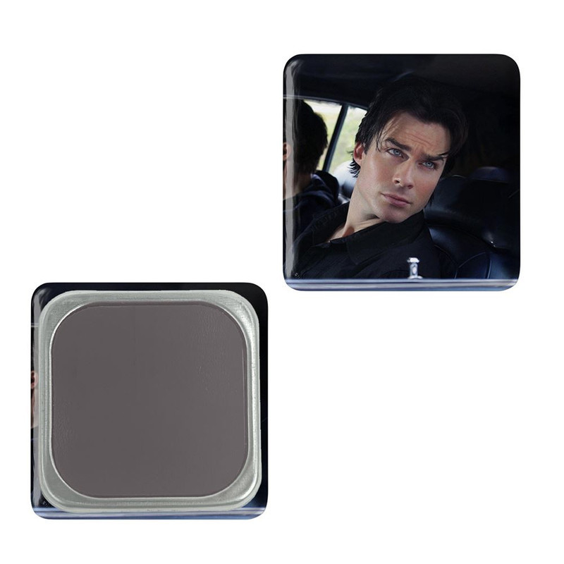 مگنت خندالو مدل دیمون سالواتوره خاطرات یک خون آشام  The Vampire Diaries  کد 23695