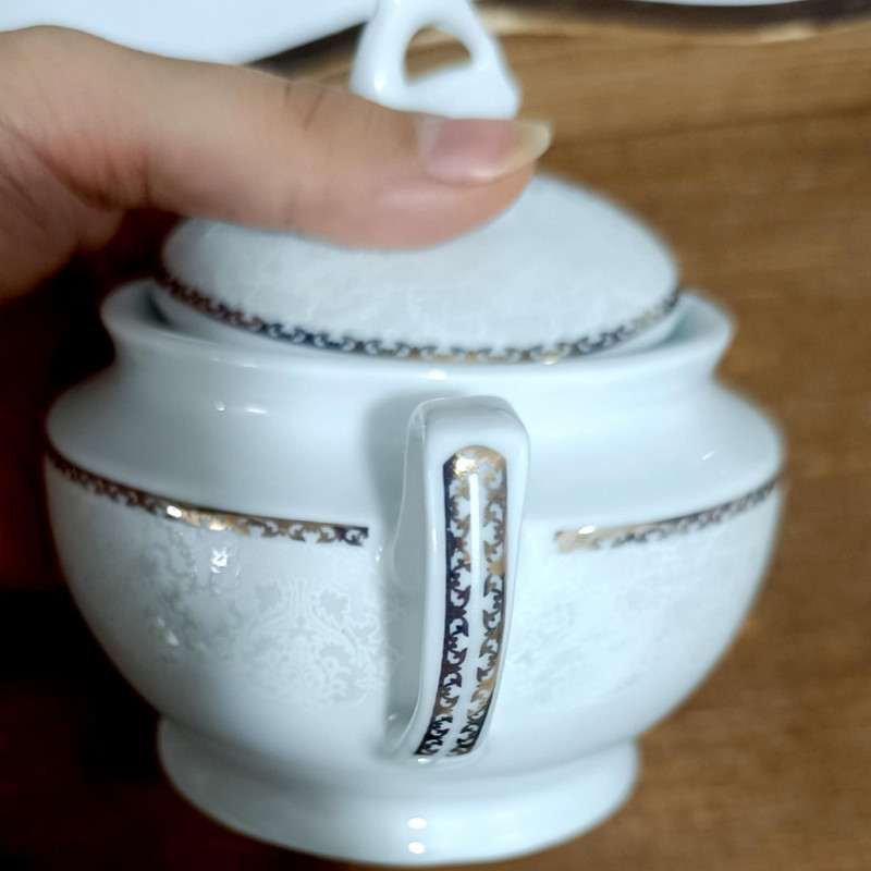 قندان صنایع چینی تقدیس مدل دور طلا