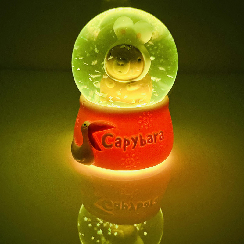 گوی چراغ‌دار مدل مینی Capybara طرح کوالا خرگوش عاشق کد D1623.15