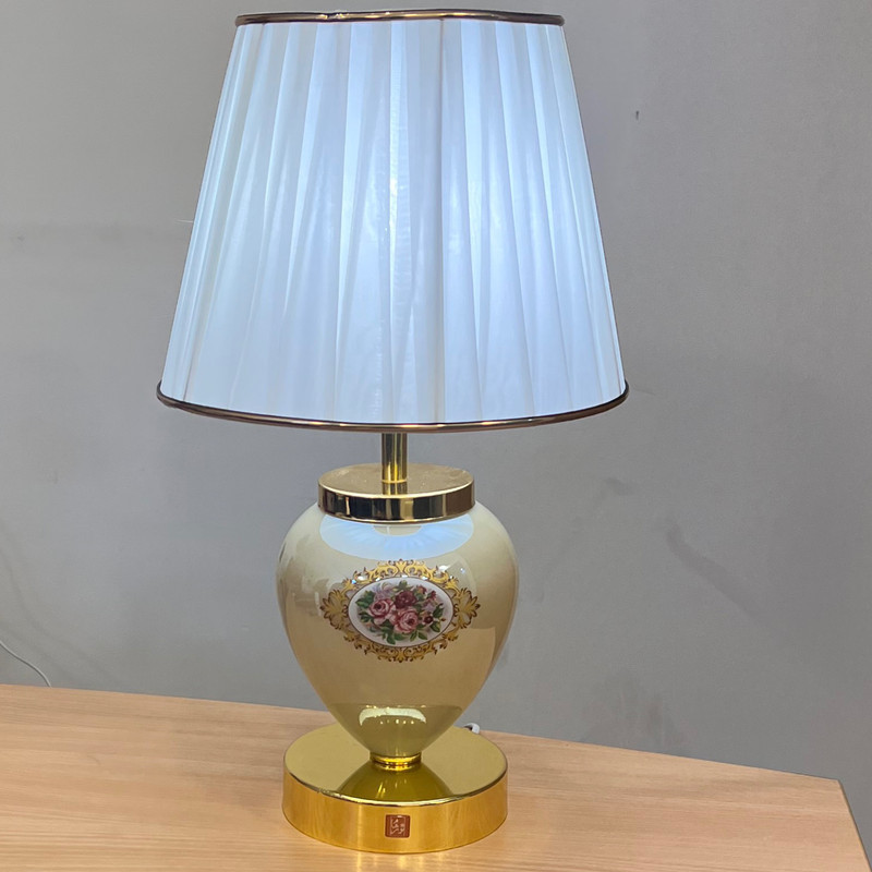 آباژور رومیزی نورهام مدل NHM-SARIROSE-28