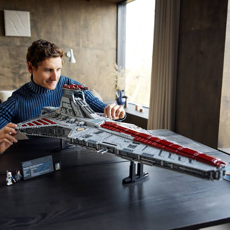 لگو 5374 تکه سری Star Wars مدل Venator-Class Republic Attack Cruiser کد 75367