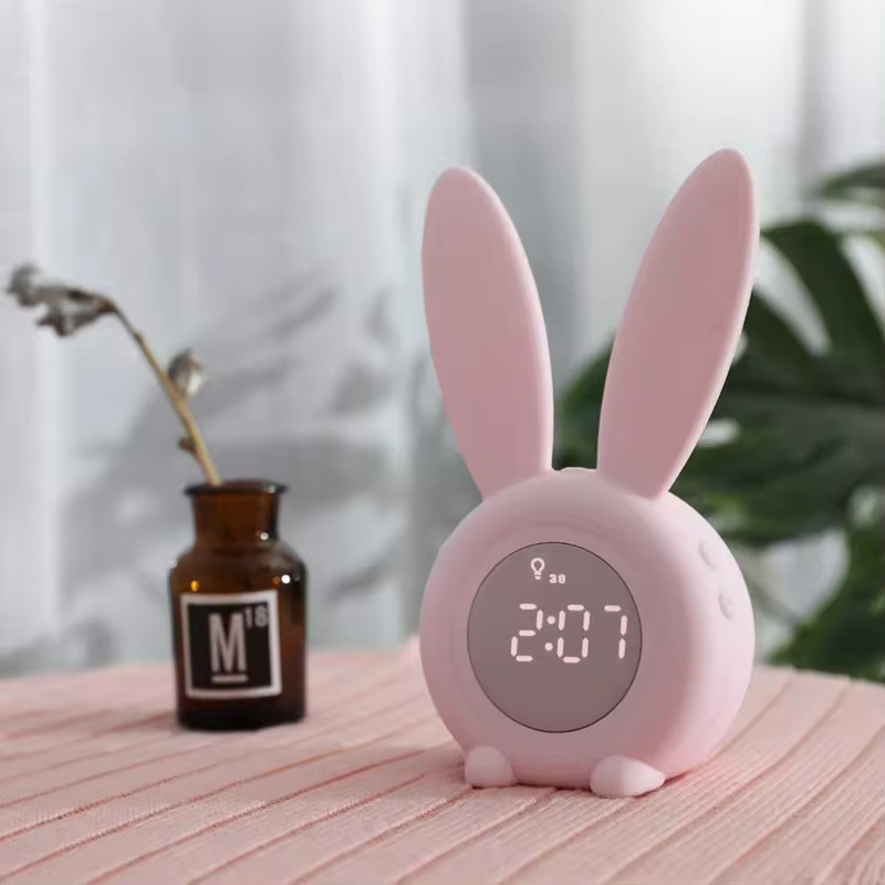 ساعت رو میزی طرح خرگوش مدل XR-MM-C03