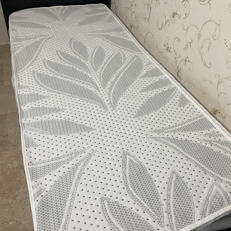 محافظ تشک لایت نایت مدل ضدآب یک نفره سایز 200x90 سانتی متر
