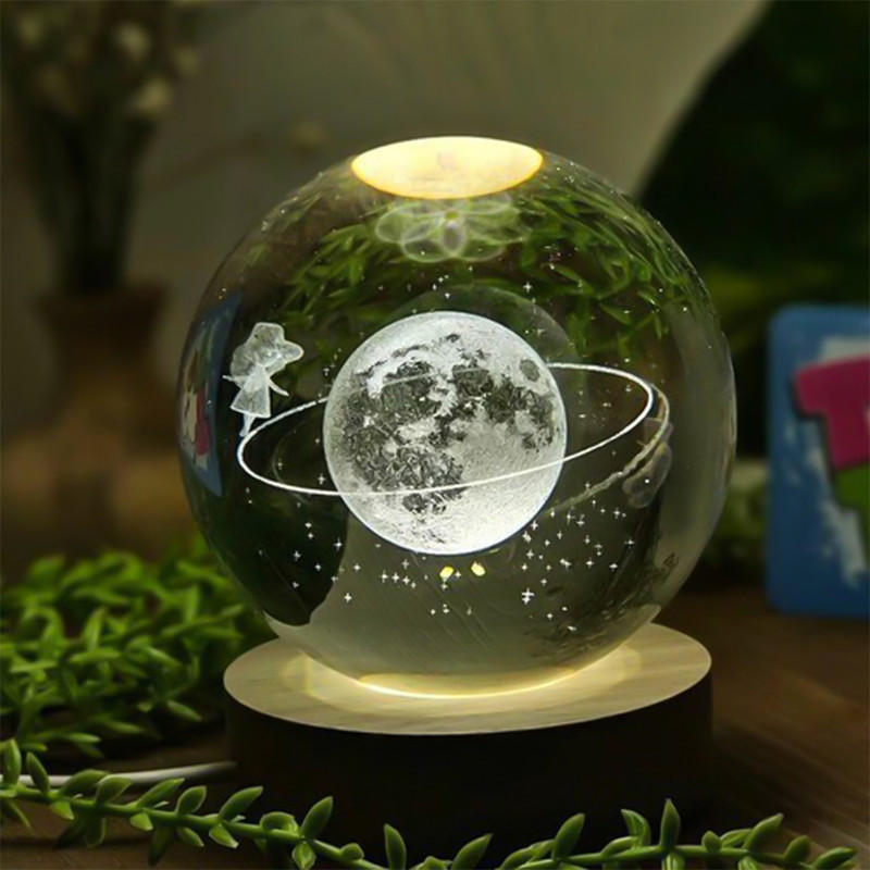 چراغ خواب طرح گوی کریستال مدل ماه و دختر کد02