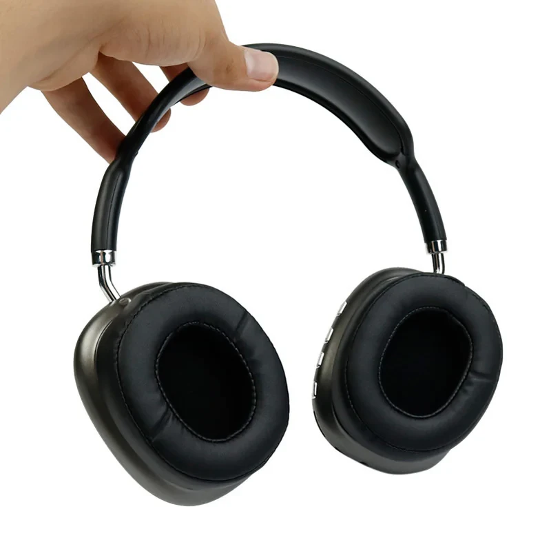 هدفون بلوتوثی مدل P9، درگاه شارژ USB Type-C، دارای کلیدهای کنترل پخش موسیقی و تماس‌