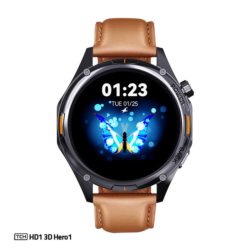 ساعت هوشمند تی سی اچ مدل TCH HD1 3D Hero1 دارای قابلیت های کنترل موسیقی (Music Player)، قابلیت مکالمه از طریق بلوتوث، پشتیبانی از زبان فارسی در منو و سیستم‌عامل، قابلیت تغییر طرح ساعت یا تم بند چرم مصنوعی