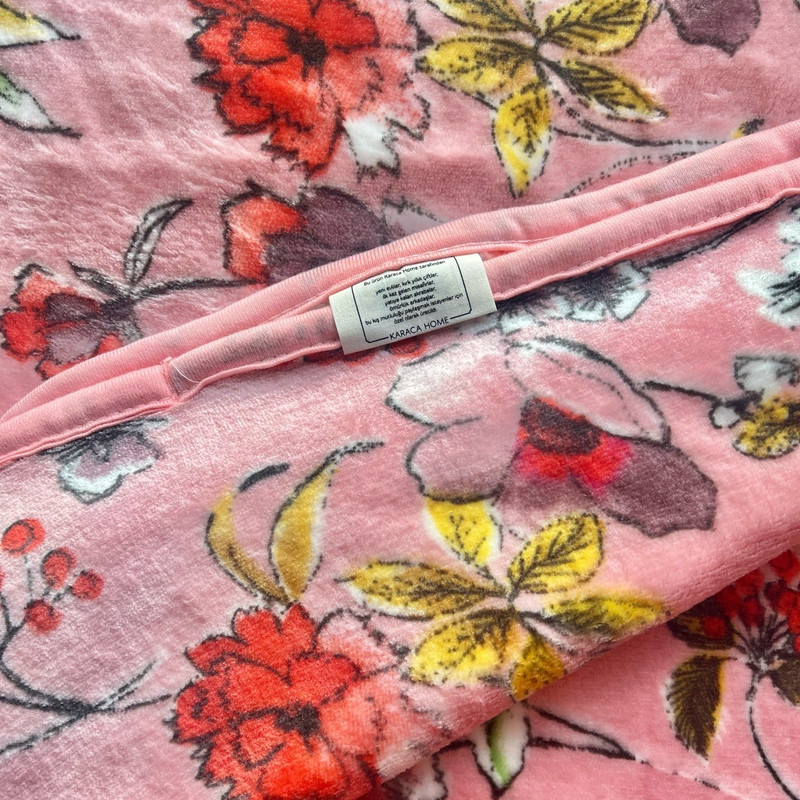 پتو 2 نفر کاراجا هوم مدل  Elia سایز 240x200 سانتی‌متر