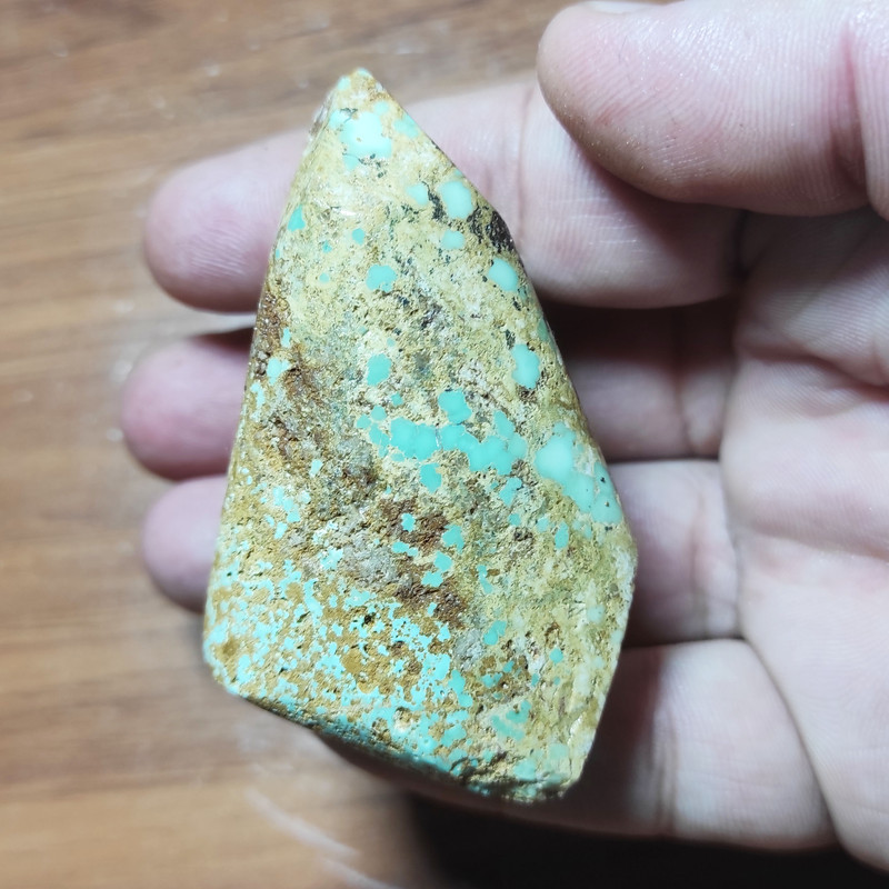 سنگ راف مدل فیروزه معدن نیشابور f4322
