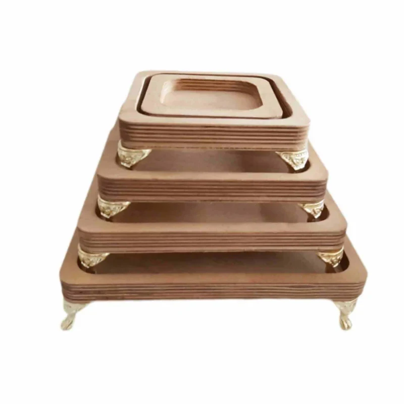 ظرف سرو چوبی پایه‌دار مدل ply05 مجموعه 5 عددی از چوب روس باکیفیت، ضدآب و بادوام مناسب آجیل‌خوری، میوه‌خوری و شکلات‌خوری، قابلیت شست‌وشو با دست و استفاده در میهمانی و پذیرایی
