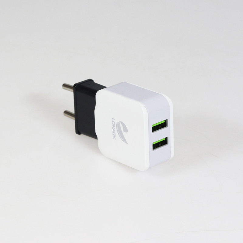 شارژر دیواری 12 وات لونارک مدل LW55 به همراه کابل تبدیل Micro USB