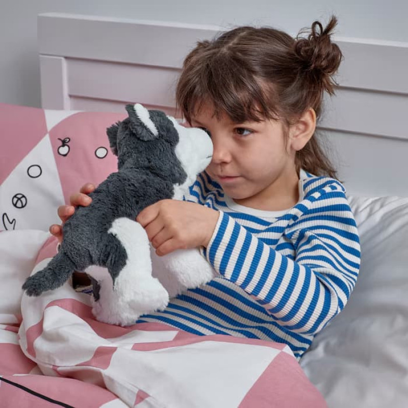 عروسک ایکیا مدل LIVLIG  طول 28 سانتی متر