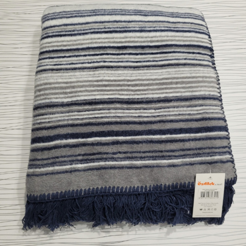 پتو 2 نفره ازدیلک مدل strıpe02 سایز 220x180 سانتی‌متر