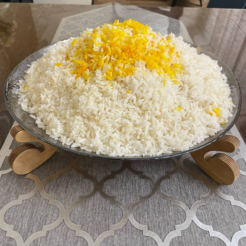 دیس برنج پایه دار مدل سولو کد 2، سرو شیشه‌ای با پایه پلی وود، مناسب شستشو با دست و ماشین ظرفشویی