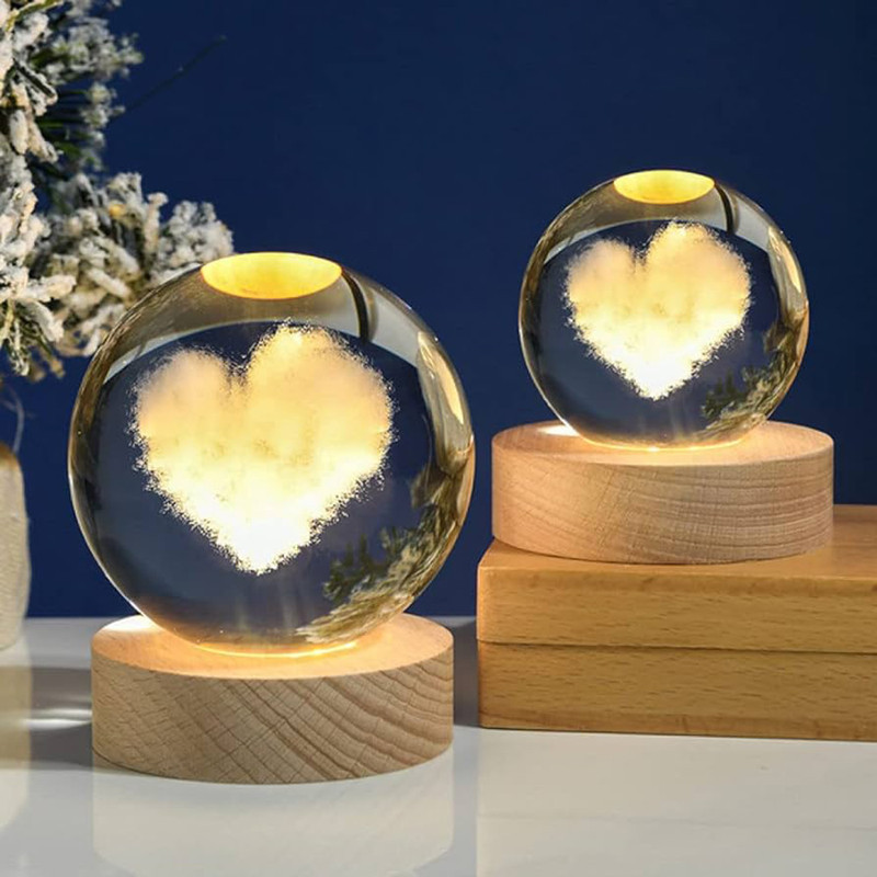 چراغ رومیزی مدل گوی کریستال 3D طرح قلب عاشقانه