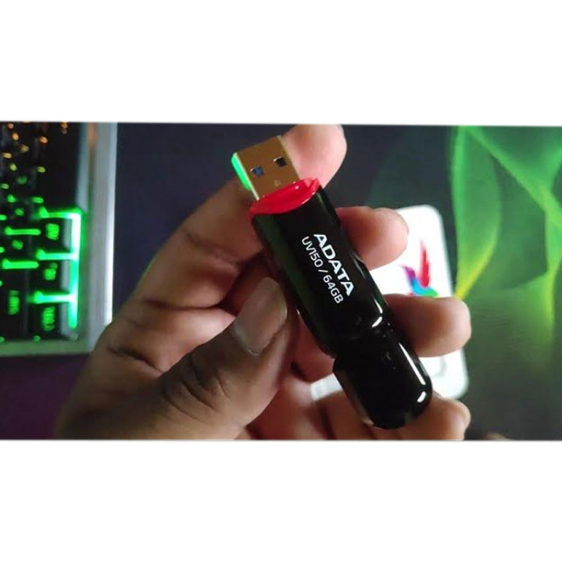 فلش مموری ای دیتا مدل UV150 ظرفیت 128 گیگابایت با رابط USB 3.2