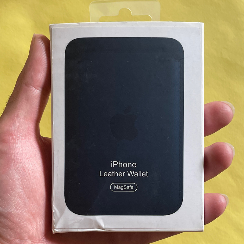 جا کارتی موبایل مدل Leather Wallet MagSafe
