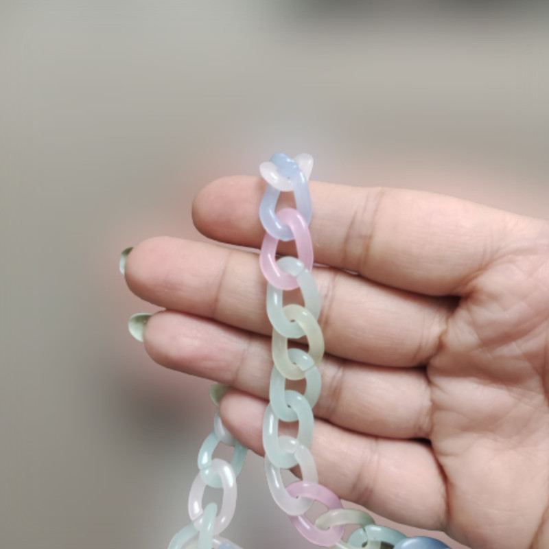 آویز موبایل مدل اقاقیا