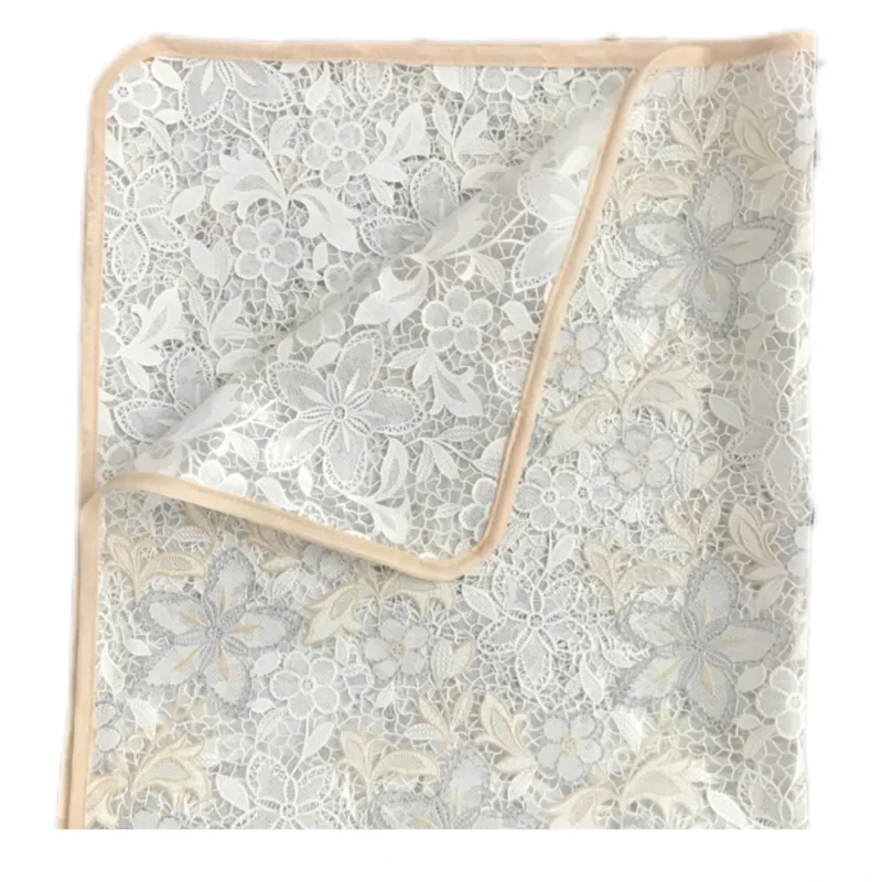 سفره 12 نفره مدل رویال طرح گیپور کد 05 سایز 250×140 سانتی متر