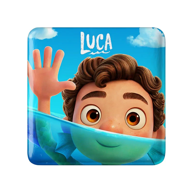 مگنت خندالو طرح انیمیشن Luca کد 4532
