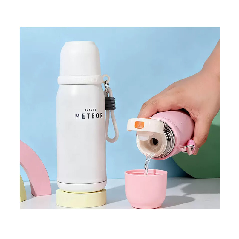تراول ماگ مدل meteor گنجایش 0.6 لیتر