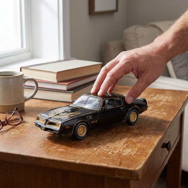 ماشین بازی مایستو مدل 1978 Pontiac Firebird Trans Am فلزی غیرکنترلی مقیاس 1:18 با در بازشونده از بغل و الهام از نمونه واقعی