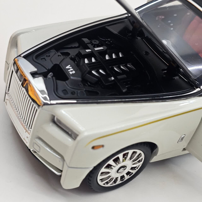 ماکت ماشین بازی ناب سل مدل رولزرویس سقف کهکشانی فلزی موزیکال کد  Rolls-Royce scale 1:18