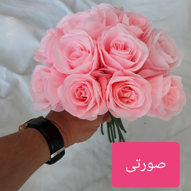گل مصنوعی رز هلندی، 12 گل درشت، مدل PALIZ_1060، مناسب گلدان متوسط، شاخه‌ای جداشونده، پارچه قابل شستشو، ابعاد 26×25×35 سانتی‌متر، وزن 400 گرم