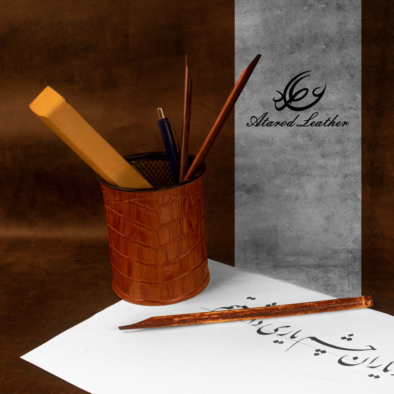 جامدادی رومیزی چرم عطارد مدل  ED03