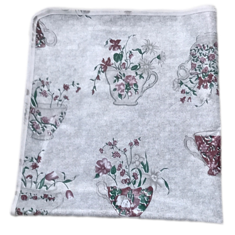سفره 6 نفره مدل ماژستیک طرح 2 رو کد 04 سایز 140×100 سانتی متر