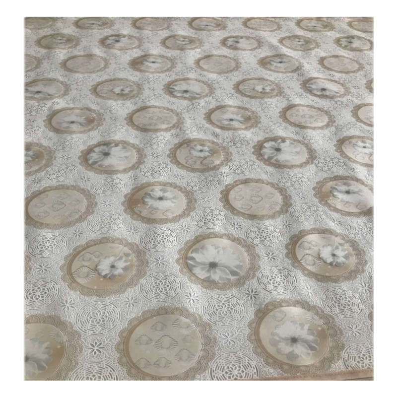سفره 18 نفره مدل رویال طرح گیپور سایز 400×140 سانتی متر
