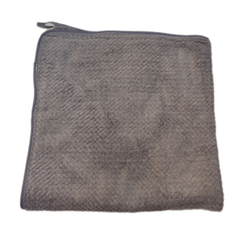 حوله استخری مدل سوزنی سایز 70×130 سانتی متر