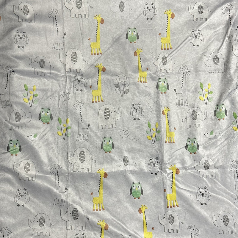 پتو نوزادی مدل Elephant And Giraffe -2024 سایز 80×80 سانتی متر