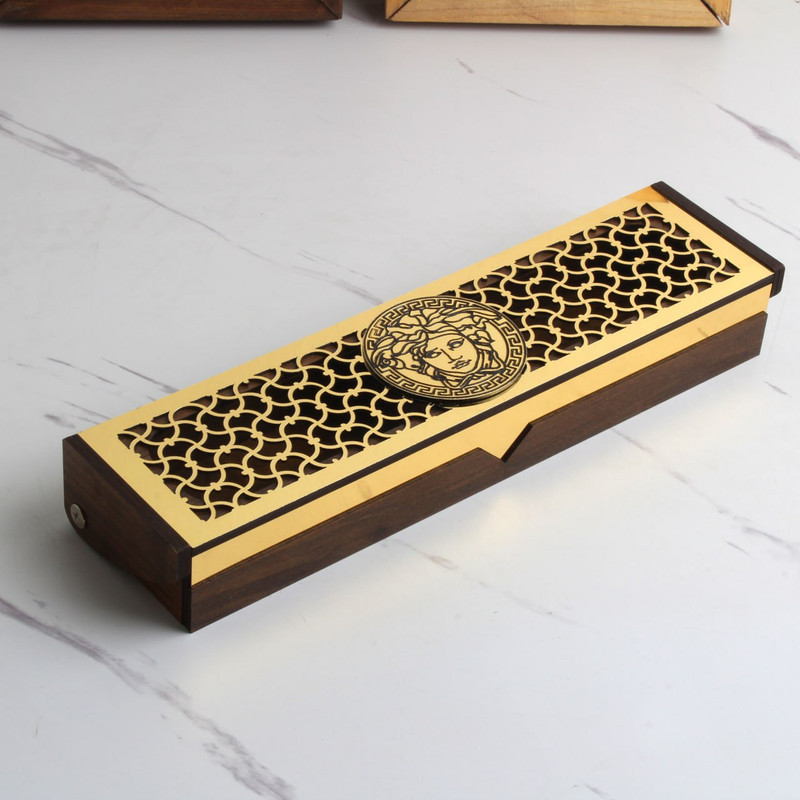 جای عود مدل چوبی ورساچه