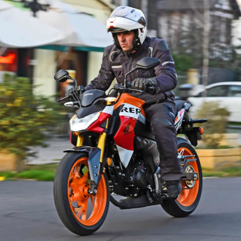 موتور سیکلت هوندا CB190r سی سی سال 1403