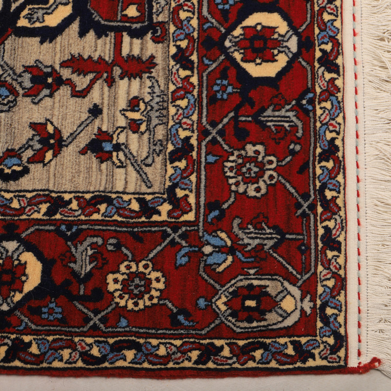 فرش دستباف دو و نیم متری طرح موزه ای کد 4040202
