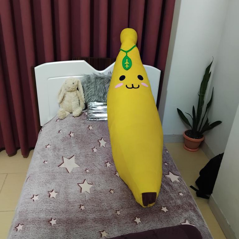 عروسک مدل موز بزرگ خندان ارتفاع ۱۴۰ سانتی متر