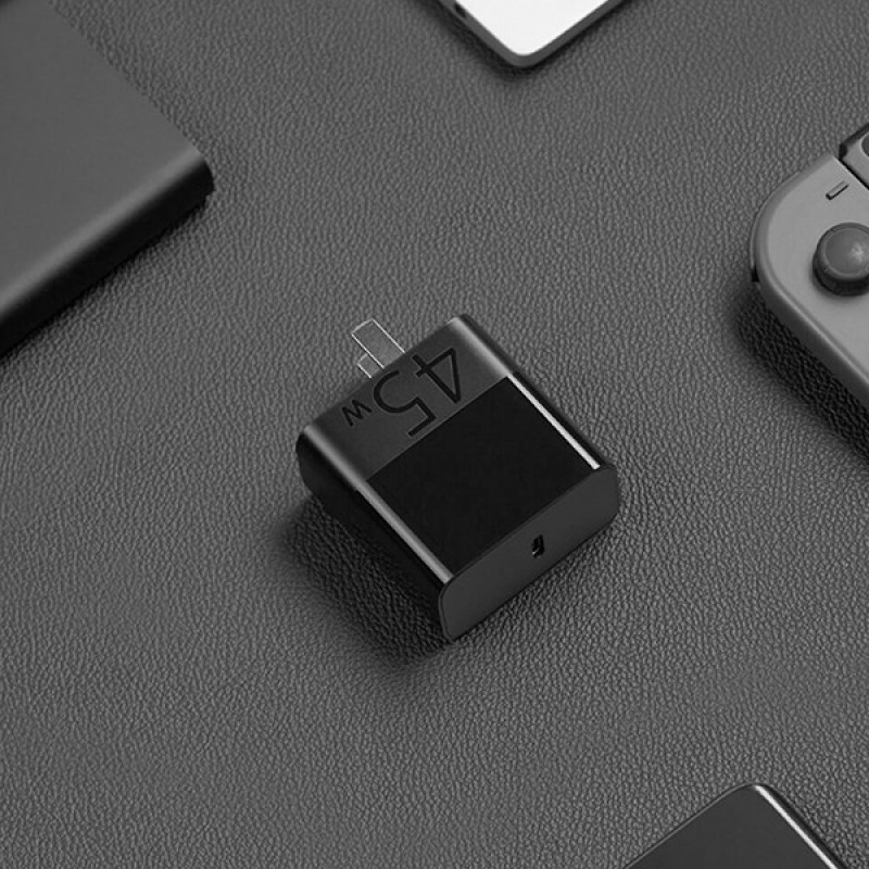 آداپتور شارژر زد ام آی مدل ha713 به همراه کابل تبدیل USB-C