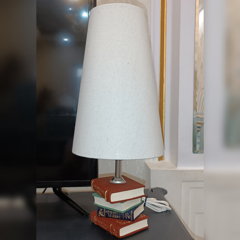 آباژور رومیزی مدل کتاب