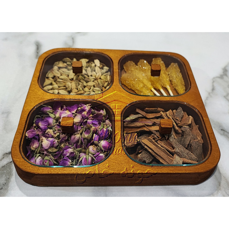 اردوخوری چوبی 4 خانه‌ای خانه خاص، شیشه‌ای ضدآب، ابعاد 24 در 24 سانتی‌متر، ابعاد هر محفظه 10 در 10 سانتی‌متر
