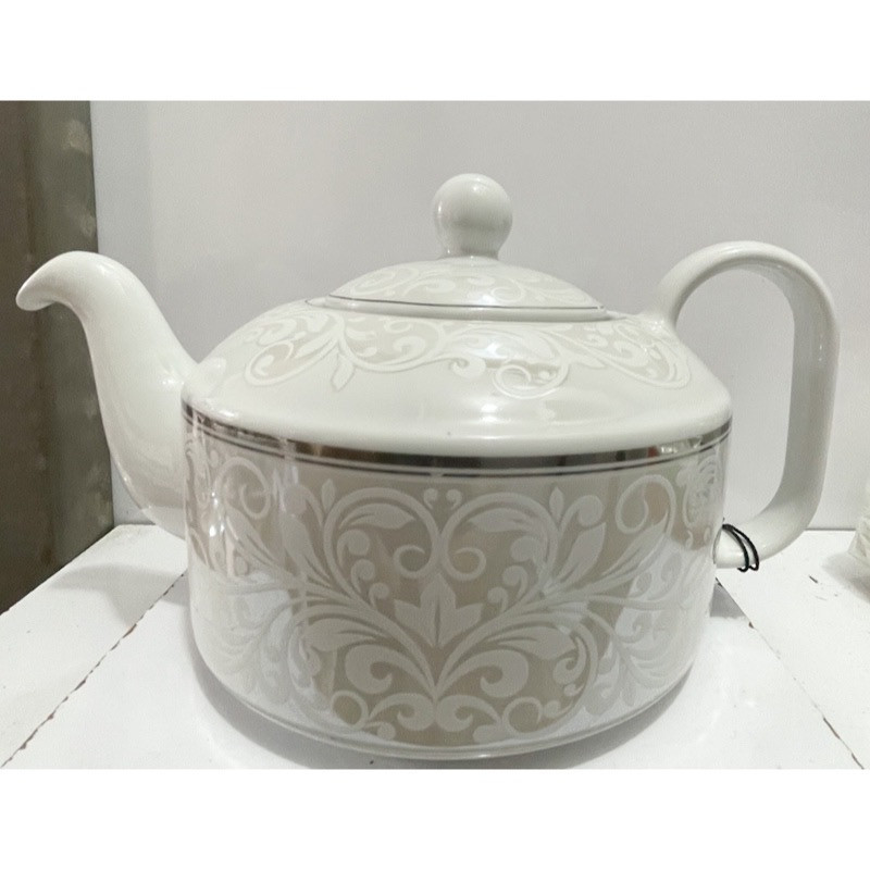 قوری شکس مدل کف پهن کد SM112