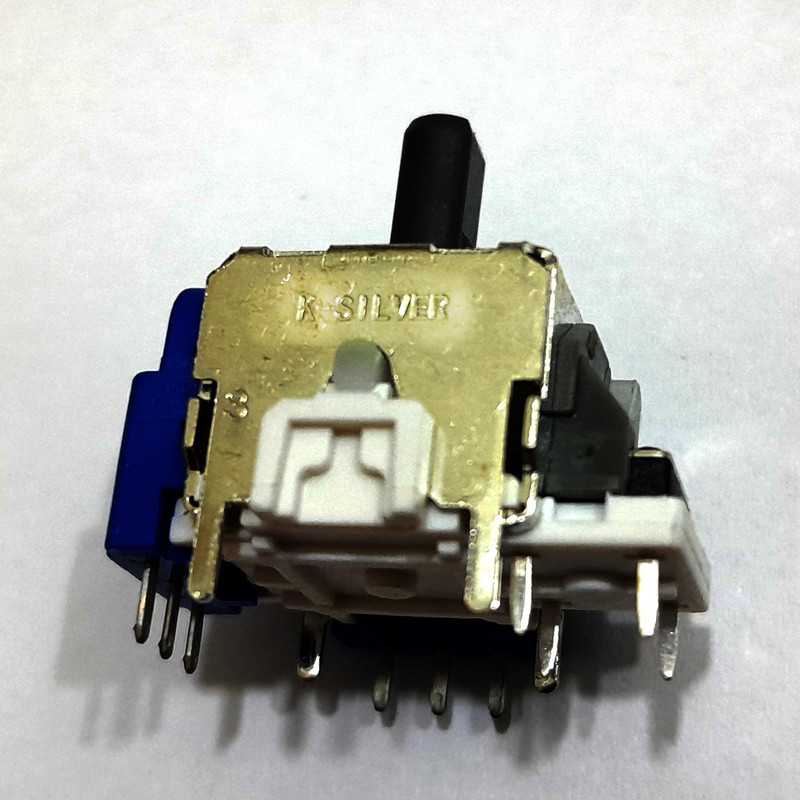 آنالوگ دسته بازی مدل K-Silver TMR Analog