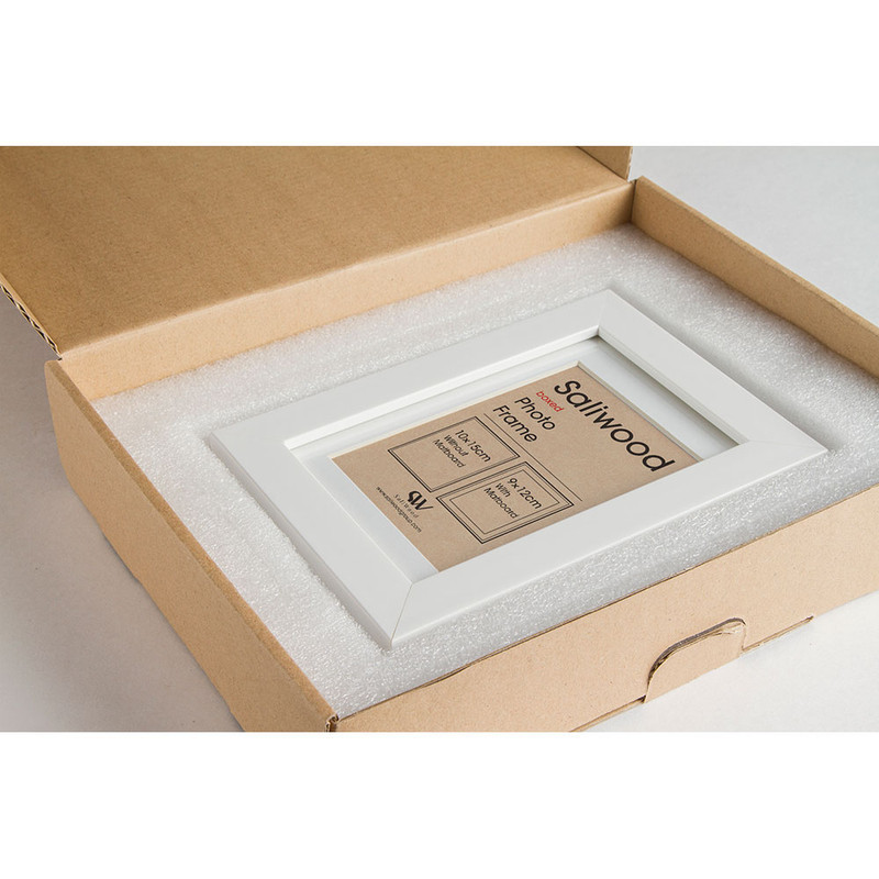 قاب عکس سالی وود مدل 215 کد FPWHT-22A-1015-101 سایز 10×15 سانتی متر