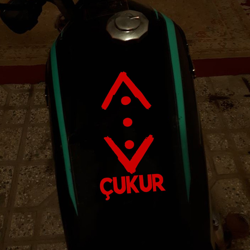 برچسب بدنه موتور طرح چوکور گودال cukur کد MT-133 مجموعه 3 عددی