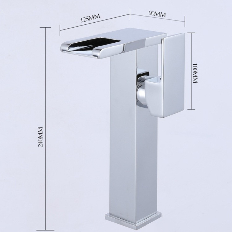 شیر روشویی مدل لوکس LED-B