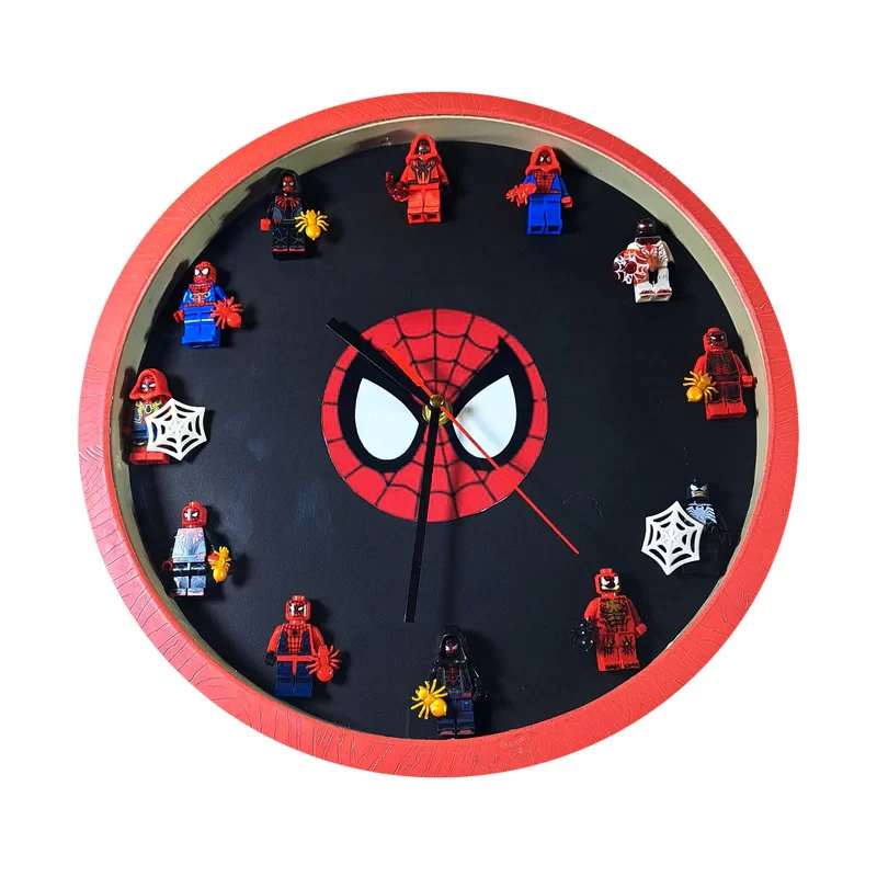 ساعت دیواری مکانیکی مدل spider طرح مرد عنکبوتی کد 03