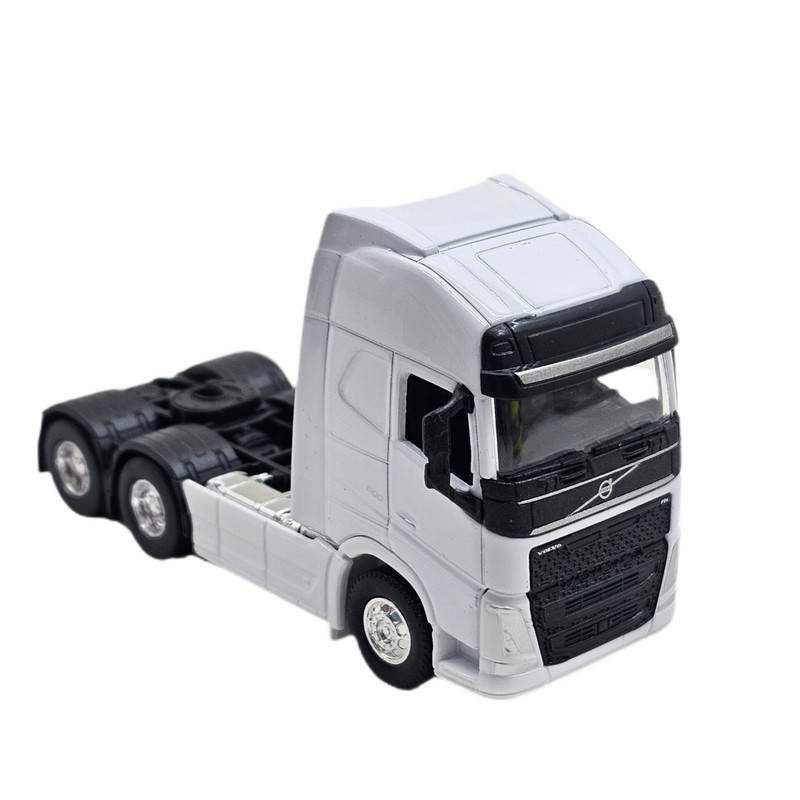 ماشین بازی ناب سل مدل اسب تریلی کشنده ولوو  ولی عقب کش کد  VOLVO FH NAAB003