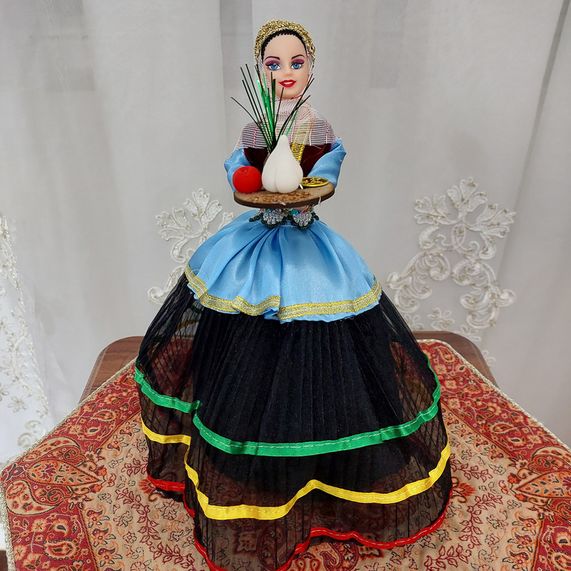 ست سفره هفت سین مدل عروسک بانوی شمالی