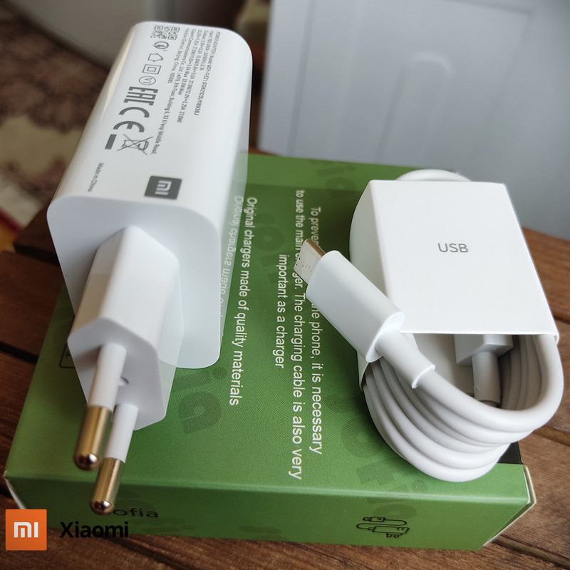 شارژر دیواری شیائومی مدل پوکو ایکس تری پرو به همراه کابل تبدیل USB-C